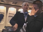 Handjob de Sexy Flight Attendant